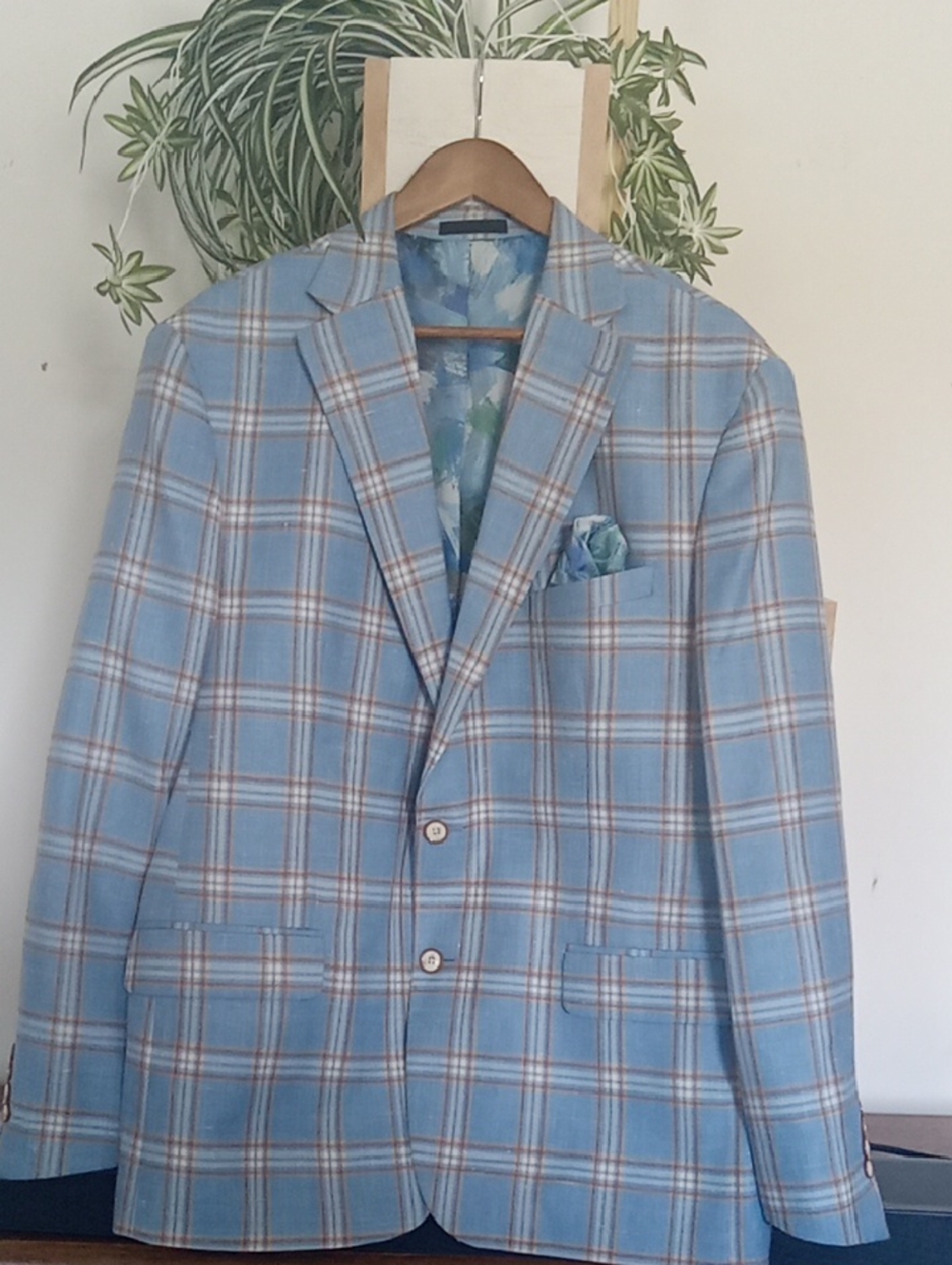 TALLIA Light Blue Plaid Sport Coat Men's slim fit linen blend Pattern blazer 46R